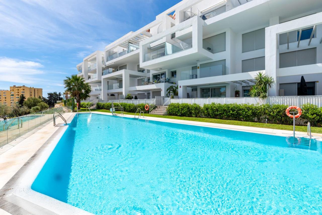 Wintowinrentals Whitestones Amazing Apartment ตอร์เรโมลิโนส ภายนอก รูปภาพ
