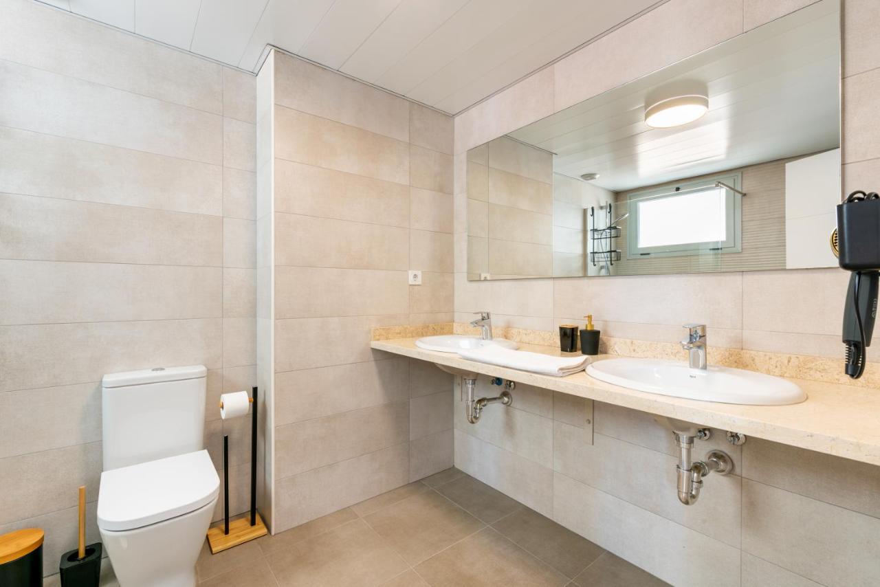 Wintowinrentals Whitestones Amazing Apartment ตอร์เรโมลิโนส ภายนอก รูปภาพ