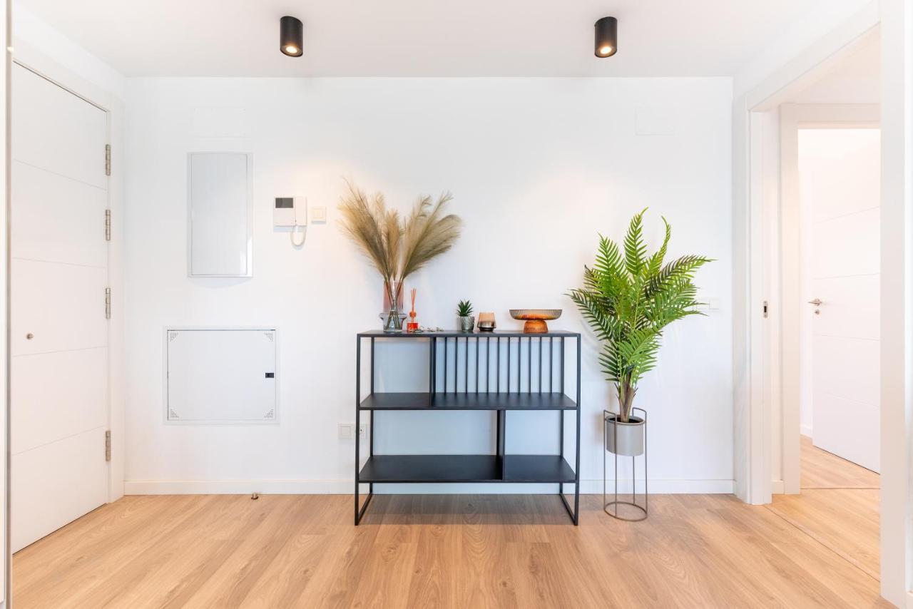 Wintowinrentals Whitestones Amazing Apartment ตอร์เรโมลิโนส ภายนอก รูปภาพ